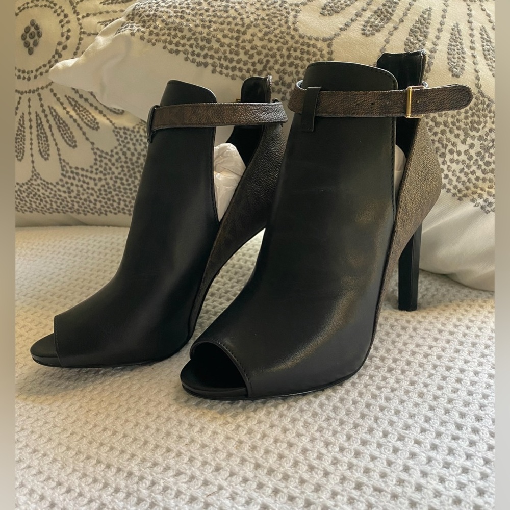 Michael Kors Black and Brown Lawson Open-Toe Boot - Picture 5 of 7